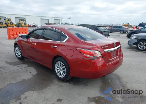 2015 Nissan Altima 2.5 S из США, поврежденный, VIN 1N4AL3AP4FN391079